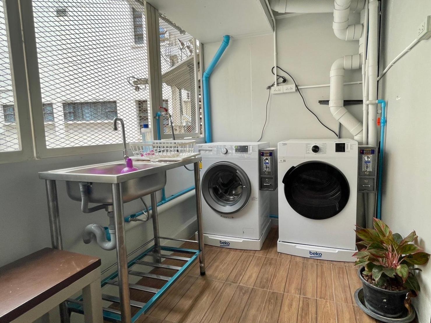 Comfort Zone Hostel @ Tha Pae Chiang Mai Exterior photo